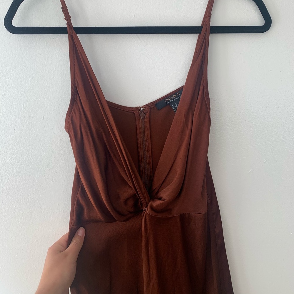 NWT sexy satiny forever 21 midi dress. XS